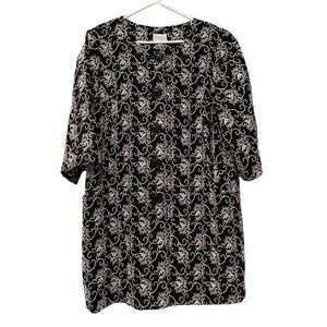 ECI New York Women’s Coat Swing Car Black White Floral Embroidered Plus Size 22W